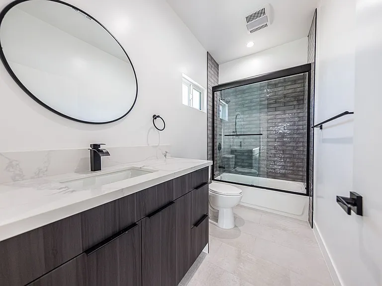 11311 Collins St — Photo 49