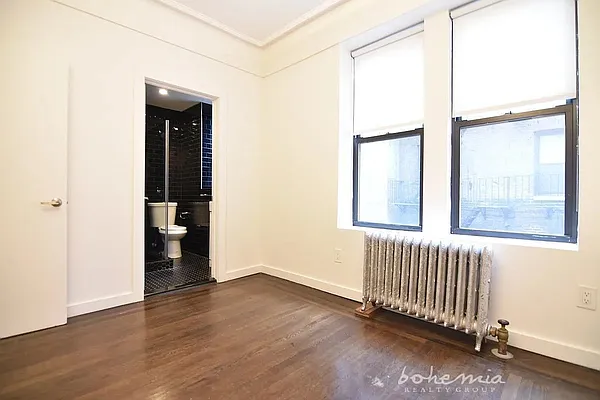 Rented by Bohemia Realty Group | media 19