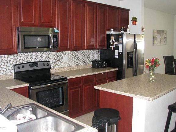 3rd image of 6324 W Sophie Ln
