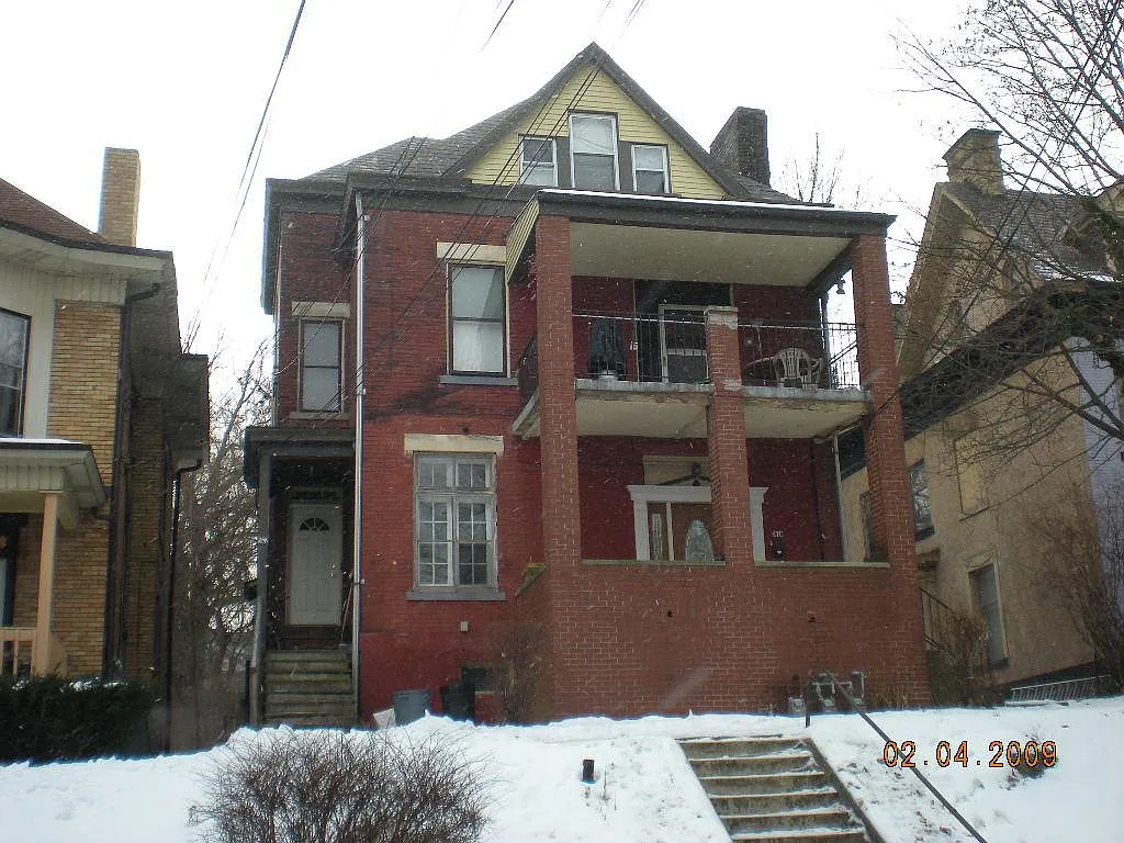 Building Photo - 5620 Woodmont St