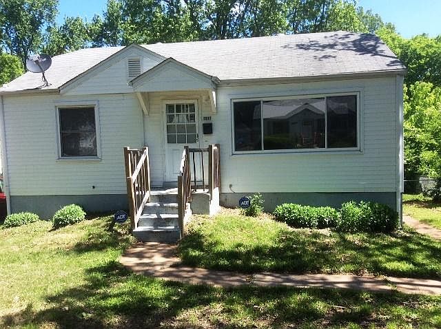 1st image of 7817 Utica Dr