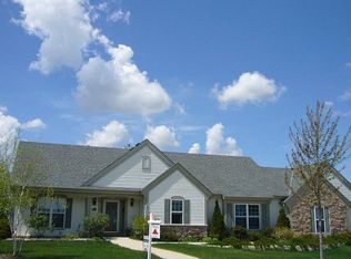 1128 Dana Ln, Waukesha, WI 53189