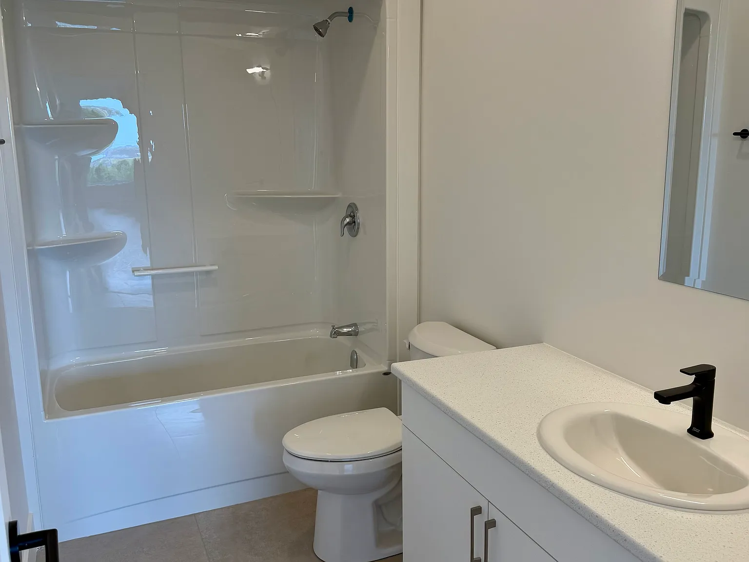 Warner Estates - First Month Rent Free! - Open House — Photo 4
