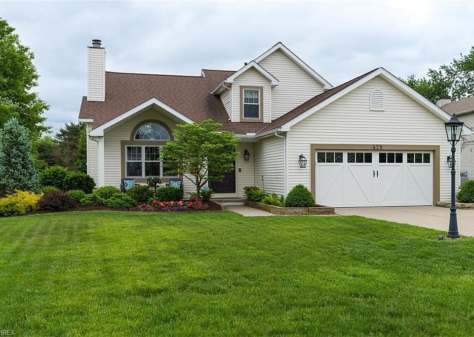 1st image of 479 Gloucester Cir
