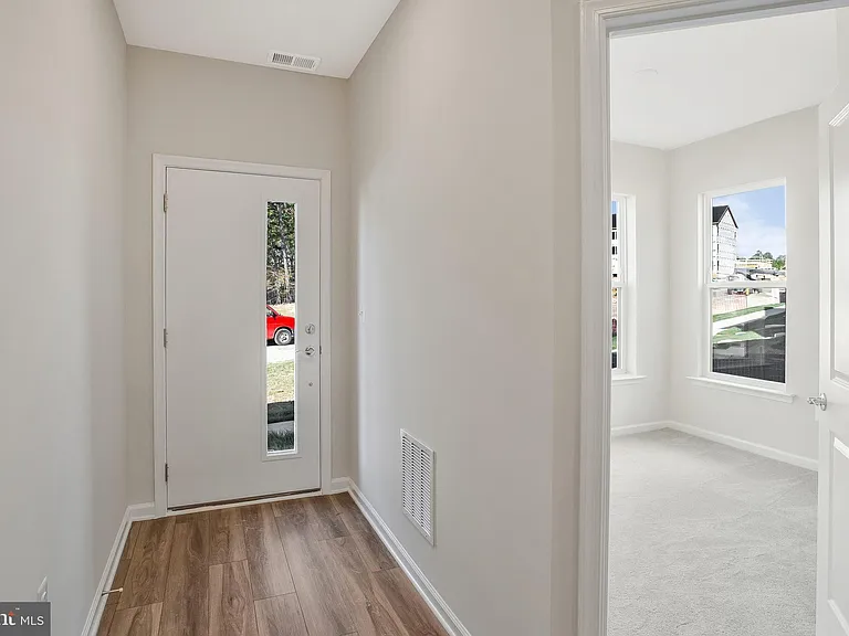 244 Mainstream Dr — Photo 2