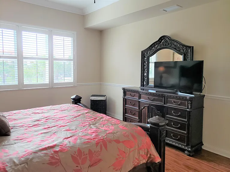 37 Harbour Isle Dr #203 — Photo 15