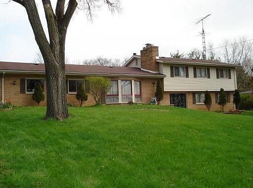 1st image of 2800 Cottonwood Dr