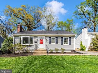 108 Floral Dr, Gaithersburg, MD 20877