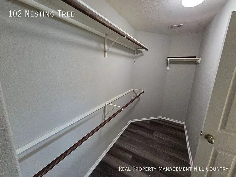 102 Nesting Tree — Photo 21