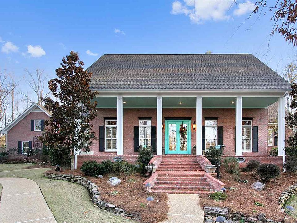 1st image of 122 Summerwood Dr