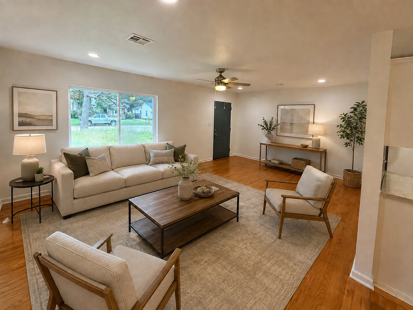 3 bed, 1100 sqft, $1,800 — Photo 4