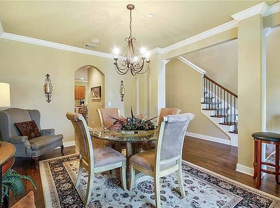2nd image of 525 Dante Ranch Ln