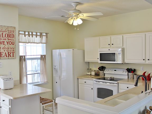 4th image of 3978 Elizabeth Glen Way