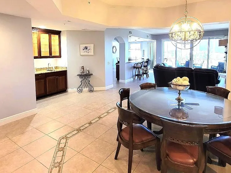 6081 Silver King Blvd #302 — Photo 7