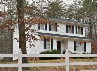 26454 Dejarnette Ln, Ruther Glen, VA 22546