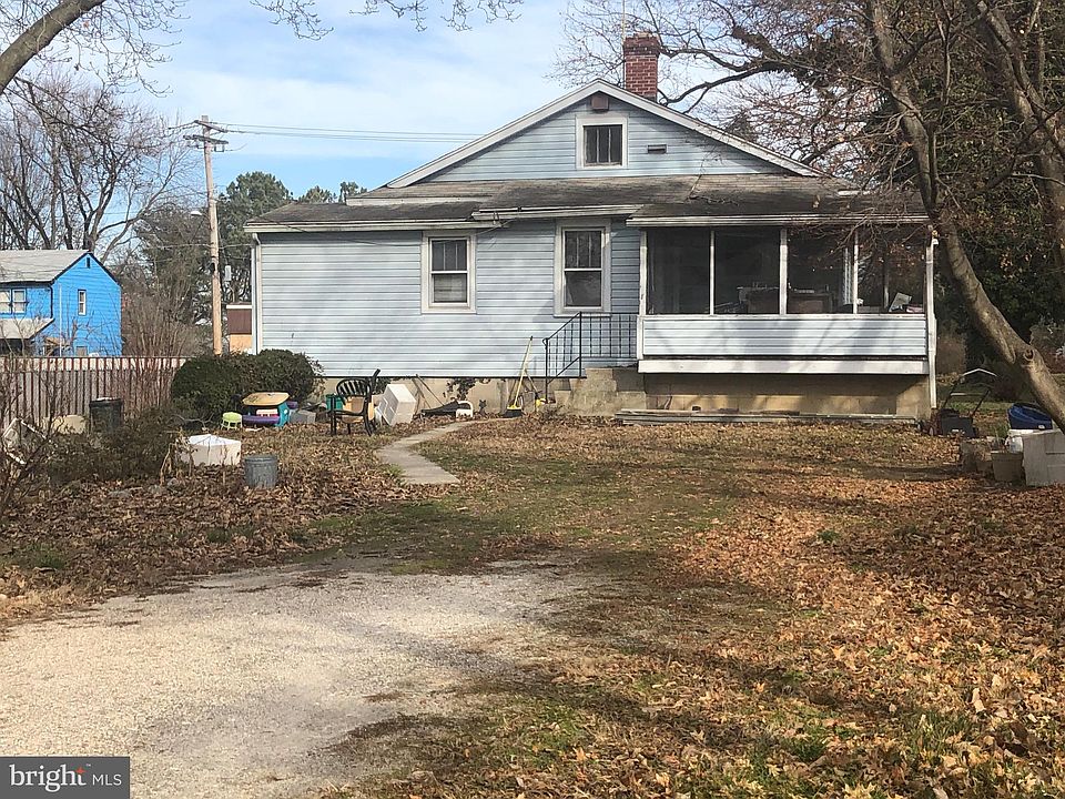 2nd image of 349 Grant St