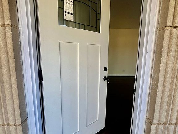 4th image of 657 E 159th Ct