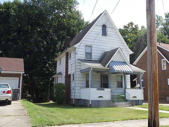 2nd image of 147 S Maryland Ave