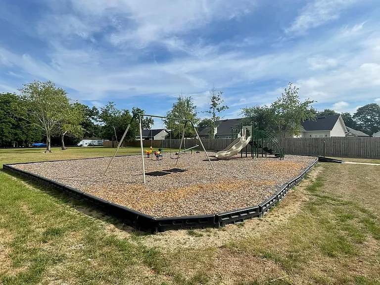 3881 Zaun Cir — Photo 19