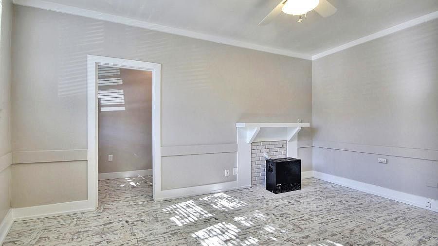1st image of 14 W Main St APT 1