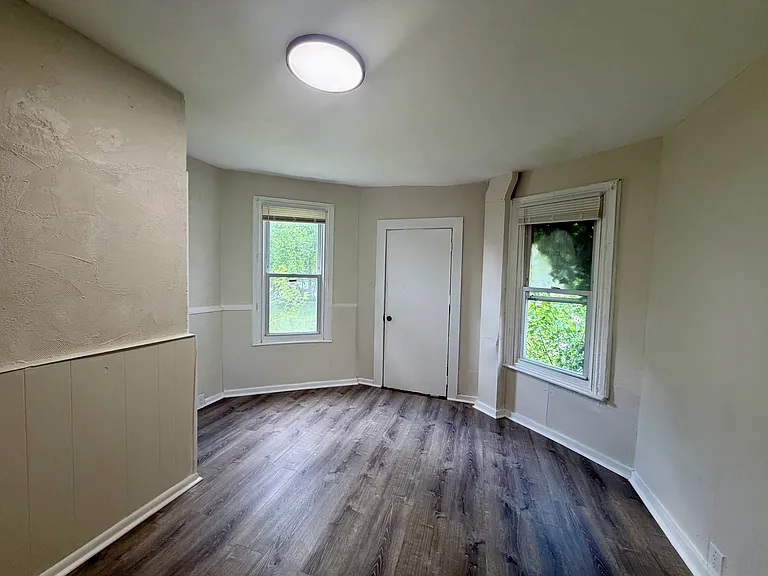 323 Vine St #B — Photo 7