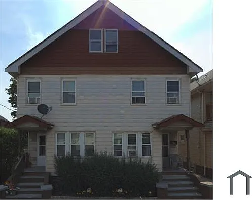 5 bed, 1900 sqft, $1,850 — Photo 1