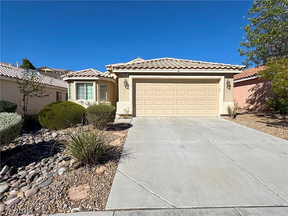 2266 Dakota Sky Ct