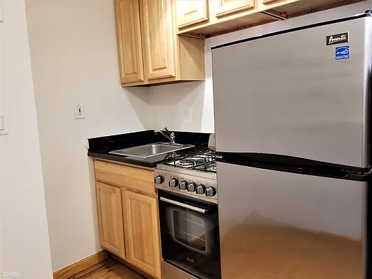 Rented by Citi Habitats | media 7