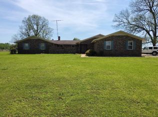 89 Frogjump Brazil Rd, Trenton, TN 38382