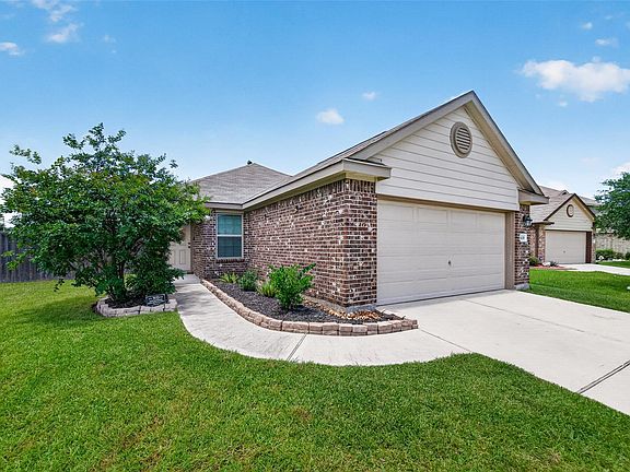 2nd image of 8639 River Crest Dr