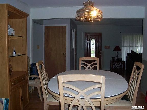 4th image of 7 Pine St