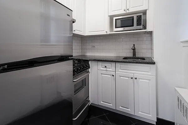 Rented by Brown Harris Stevens | media 11