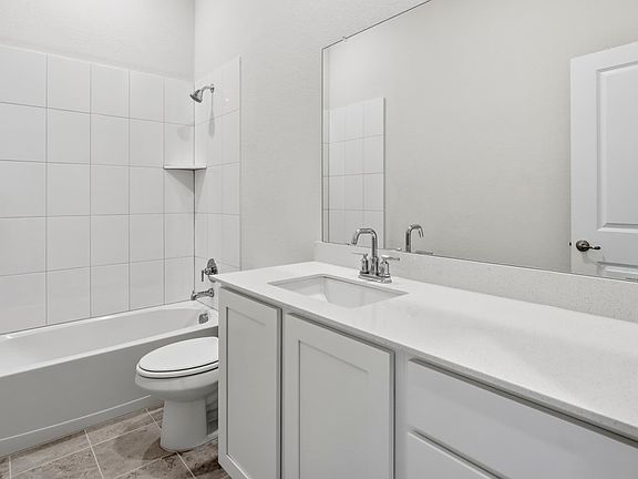 5th image of 1711 Sabina Dr