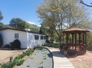 47916 Creekside Rd, Squaw Valley, CA 93675