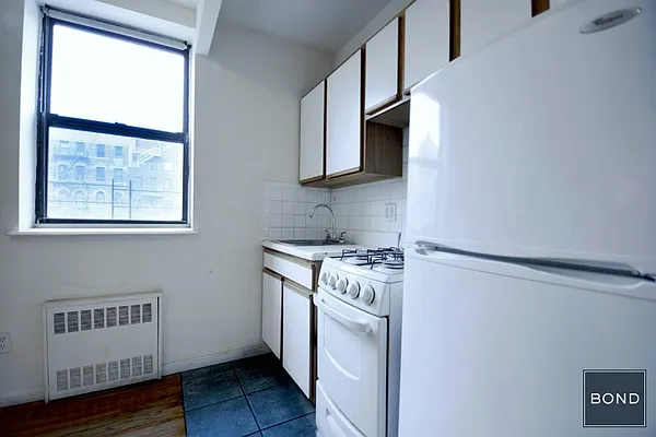 Rented by Bond New York | media 14