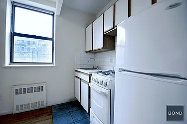 Rented by Bond New York