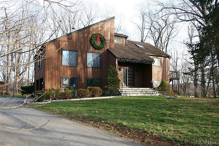 1st image of 59 Cliffside Ln