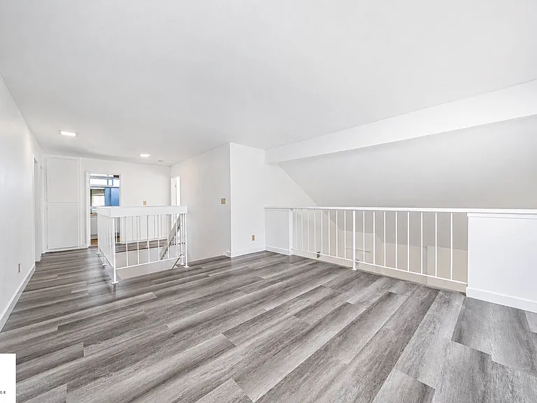 164 Ricci Ave — Photo 13