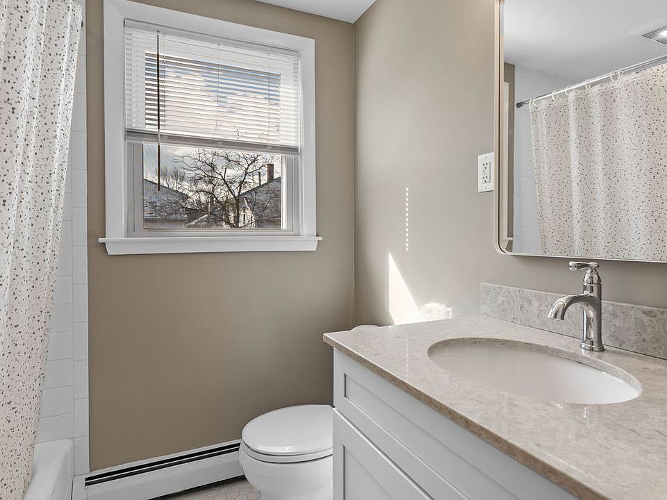 1st image of 50 Harbor St #50