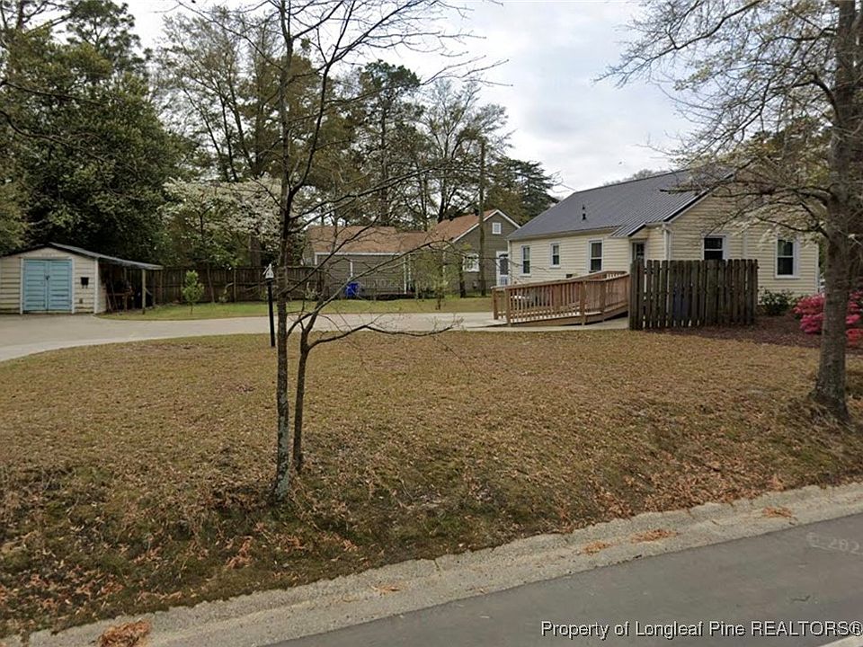 2nd image of 818 Greenland Dr