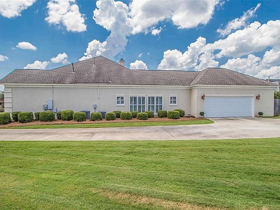 4th image of 1915 Windflower Ct
