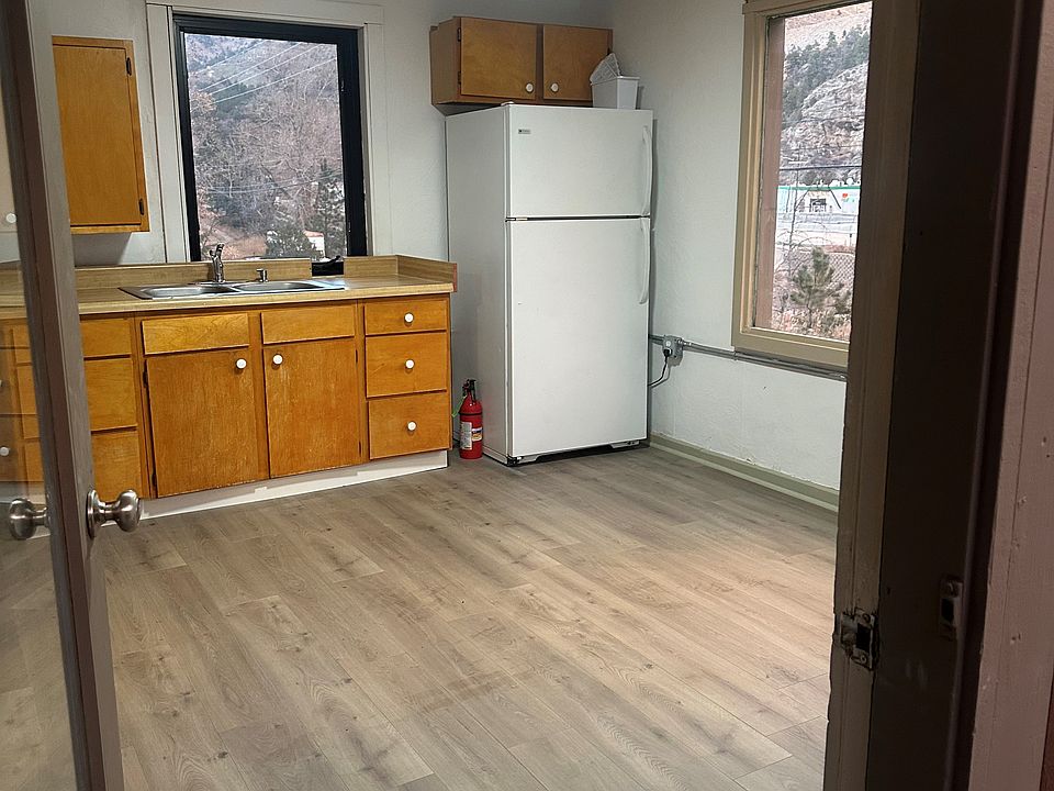 2nd image of 2056 E Idaho Springs Rd #3