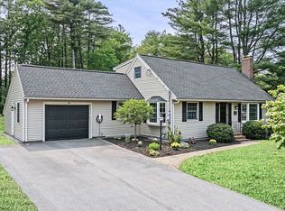 42 Howe St, Ipswich, MA 01938