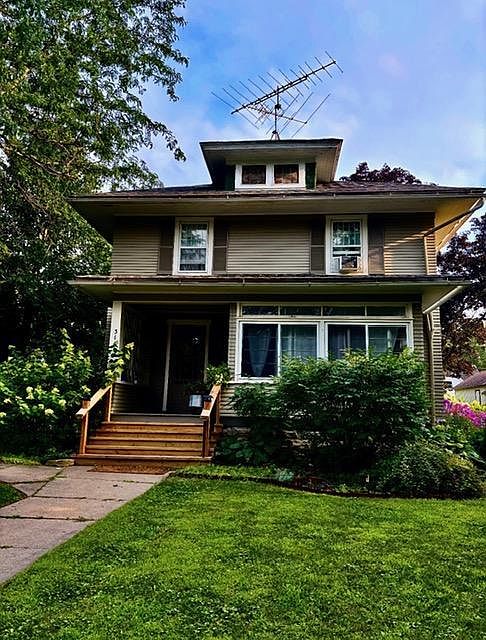 1st image of 316 Newburg Ave W
