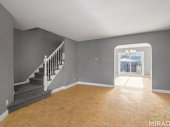 3rd image of 8938 220th St