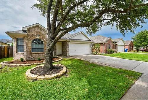 2519 Fox River Ln Photo 1