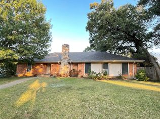 1314 Clover Hill Rd, Mansfield, TX 76063