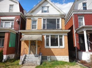 376 2nd St, Pitcairn, PA 15140