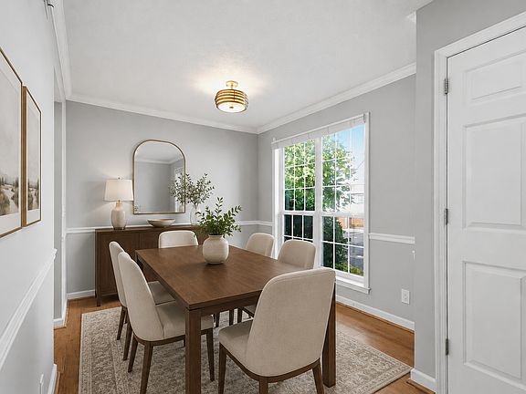 4th image of 106 Sylvan Glen Ct