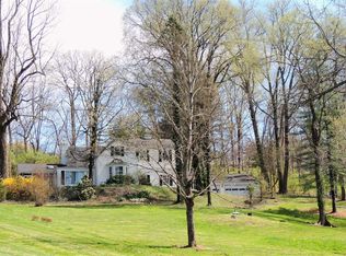 1510 Moon Valley Ln, Cincinnati, OH 45230